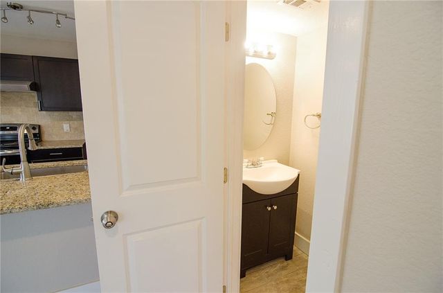 11901 Alpheus Ave B, Austin, TX 78759