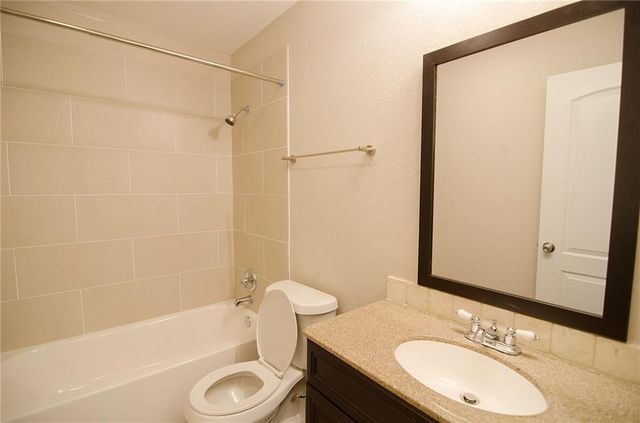 11901 Alpheus Ave B, Austin, TX 78759