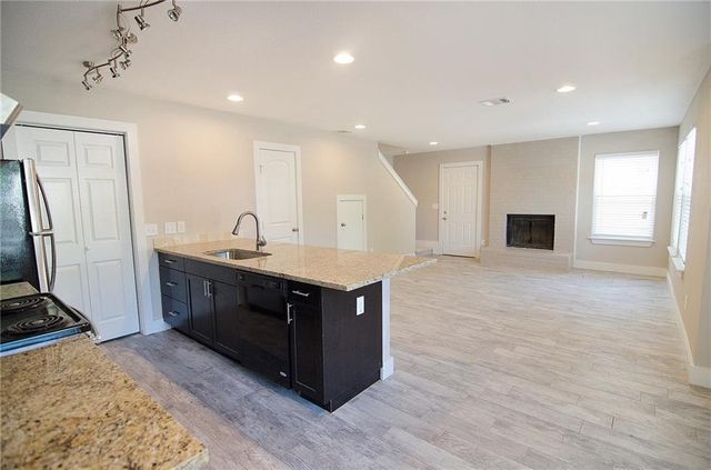 11901 Alpheus Ave B, Austin, TX 78759