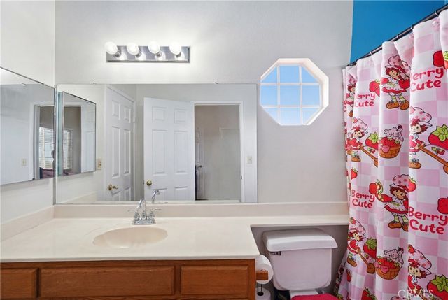 1014 W Jackson, Rialto, CA 92376