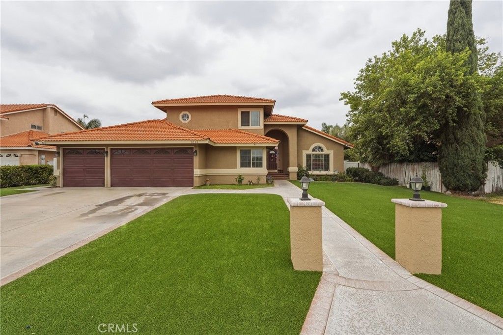 1014 W Jackson, Rialto, CA 92376