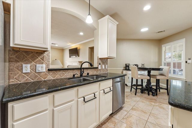 18203 Olive Tree Court, Cypress, TX 77429