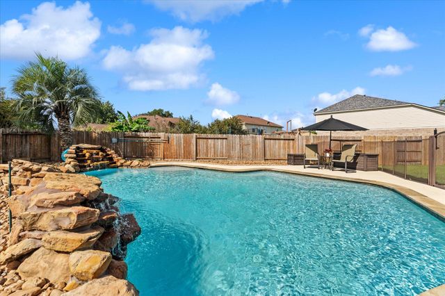 18203 Olive Tree Court, Cypress, TX 77429