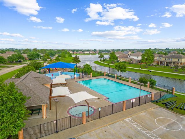 18203 Olive Tree Court, Cypress, TX 77429