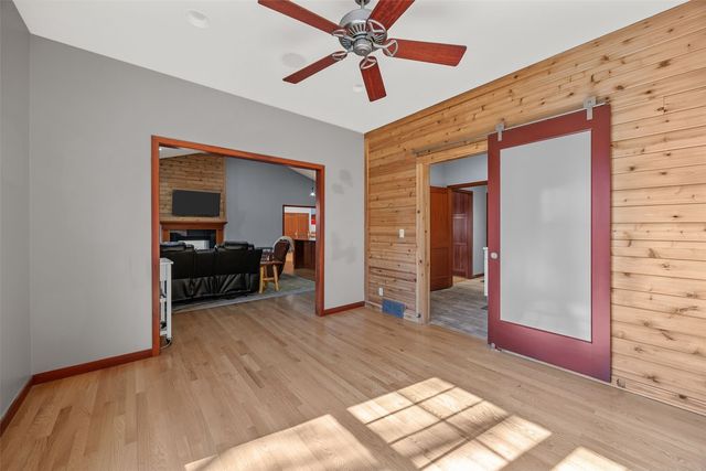 3036 Old Orchard Road NE, Cedar Rapids, IA 52402