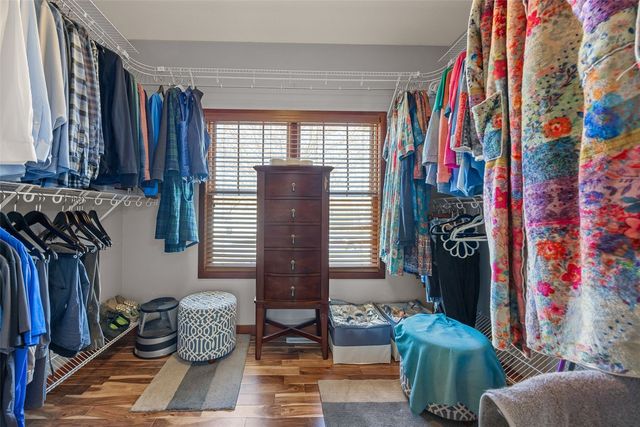 3036 Old Orchard Road NE, Cedar Rapids, IA 52402