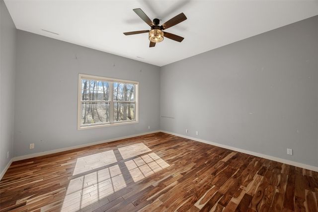 3036 Old Orchard Road NE, Cedar Rapids, IA 52402