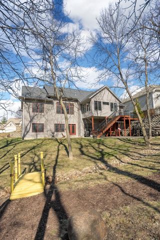 3036 Old Orchard Road NE, Cedar Rapids, IA 52402