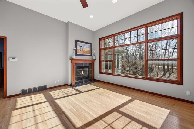 3036 Old Orchard Road NE, Cedar Rapids, IA 52402