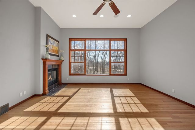 3036 Old Orchard Road NE, Cedar Rapids, IA 52402