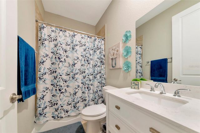 3221 3RD STREET E, Bradenton, FL 34208