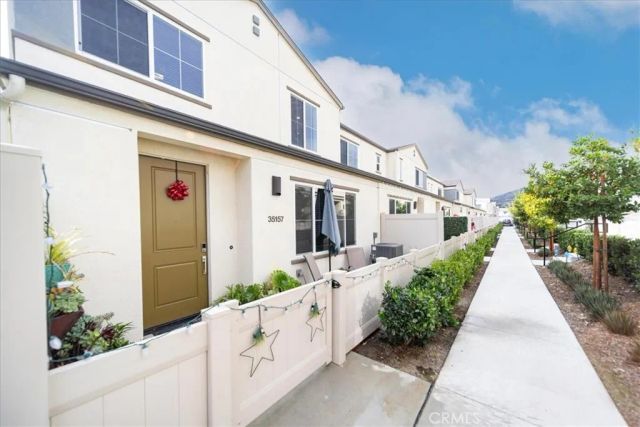35157 Grove Trail, Fallbrook, CA 92028