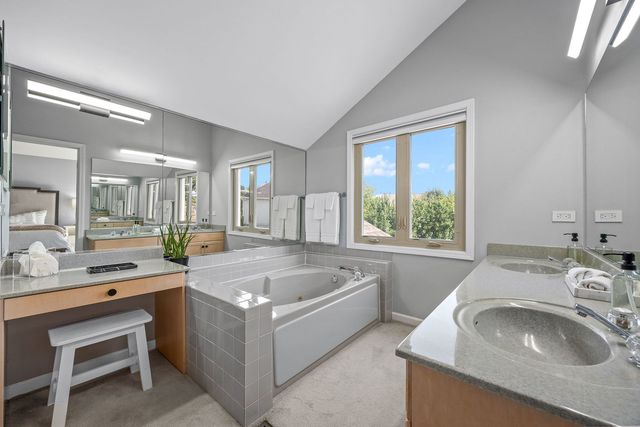 2108 Yellowstar Lane, Naperville, IL 60564