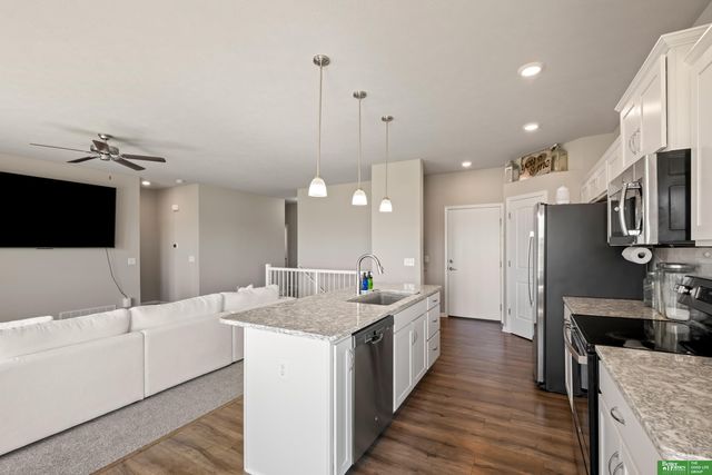 21051 Polk Street, Elkhorn, NE 68022