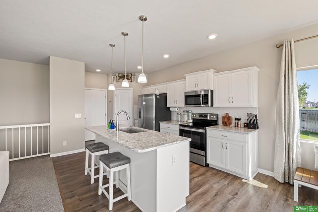 21051 Polk Street, Elkhorn, NE 68022