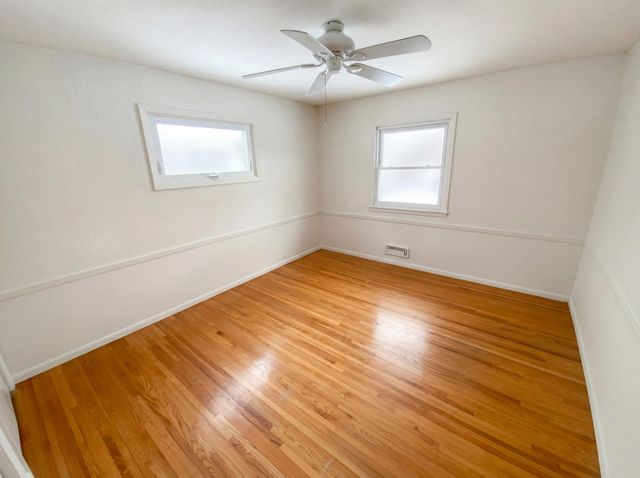 2316 W 97th Street, Bloomington, MN 55431