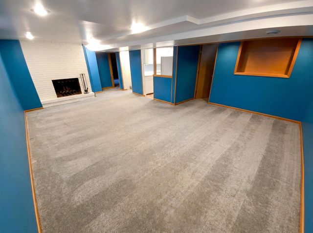 2316 W 97th Street, Bloomington, MN 55431