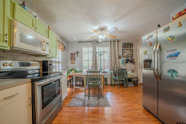 1100 Cypress Creek Drive, Mt Vernon, TX 75457