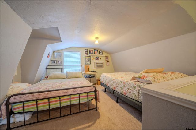 1100 Cypress Creek Drive, Mt Vernon, TX 75457