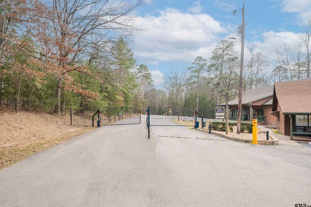 1100 Cypress Creek Drive, Mt Vernon, TX 75457