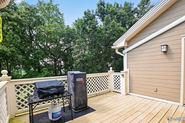 2014 Fairway Hills Drive, Huntsville, AL 35802