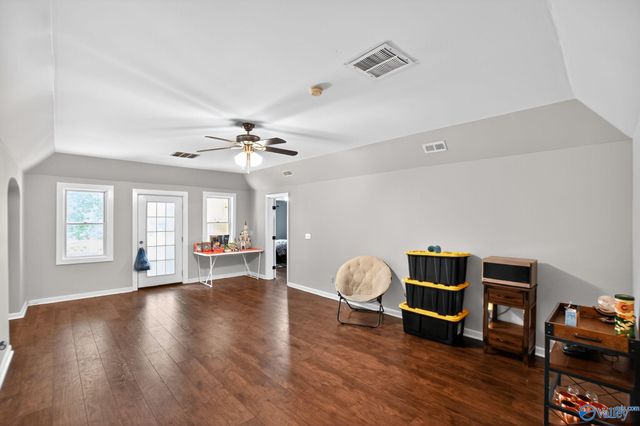 2014 Fairway Hills Drive, Huntsville, AL 35802