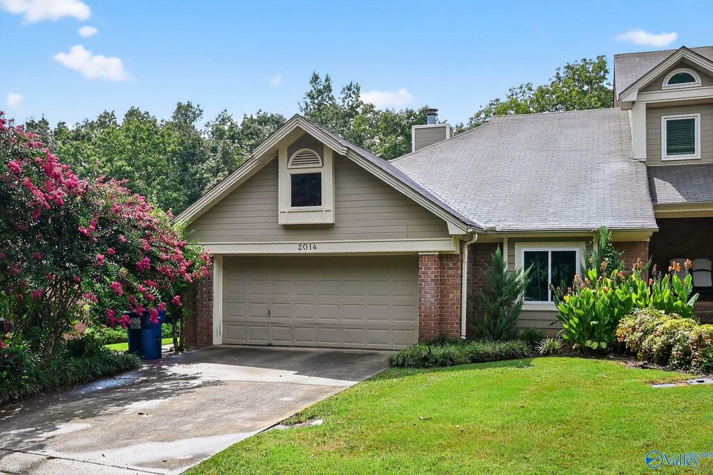 2014 Fairway Hills Drive, Huntsville, AL 35802