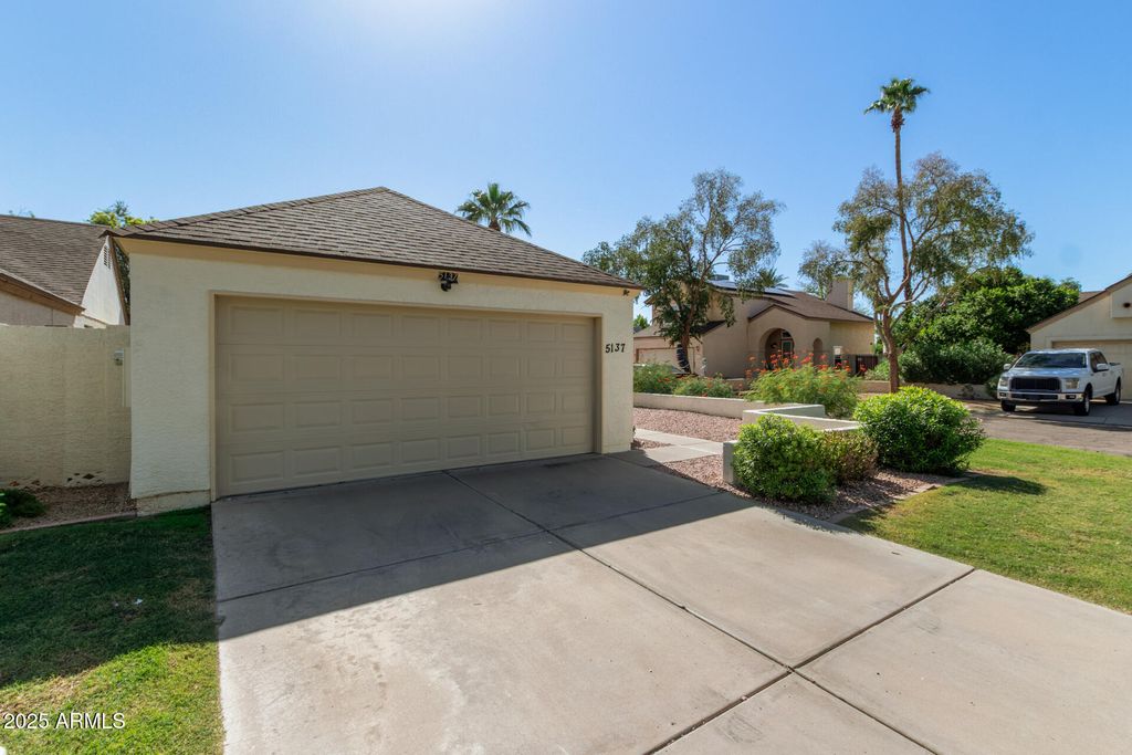 5137 W JUPITER Way, Chandler, AZ 85226 — photo 5