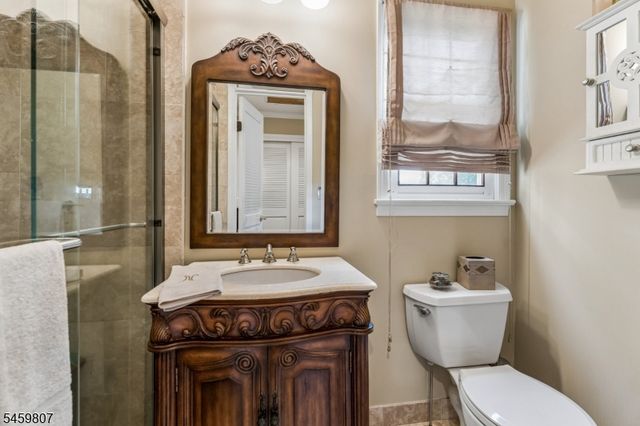 45 Union Hill Rd, Parsippany-troy Hills Twp., NJ 07950
