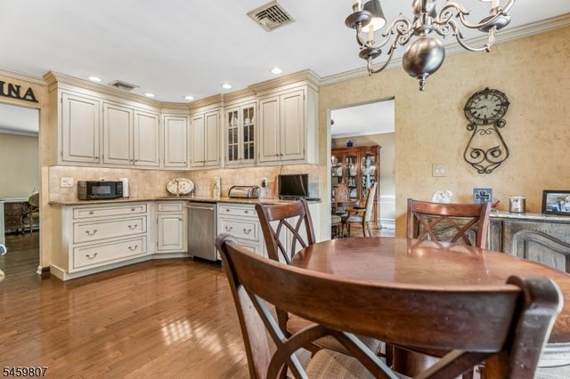 45 Union Hill Rd, Parsippany-troy Hills Twp., NJ 07950