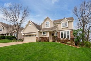 13929 W 76th Circle, Lenexa, KS 66216