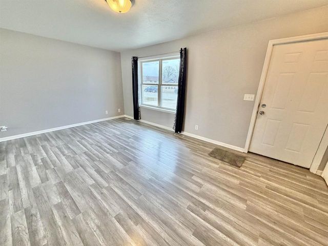 3107 Glenbarr Drive, Janesville, WI 53548