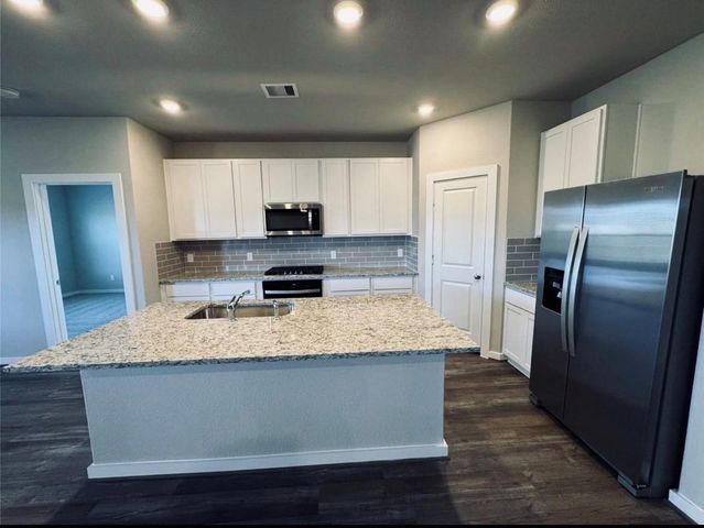 6703 Arabella Lakes, Richmond, TX 77469