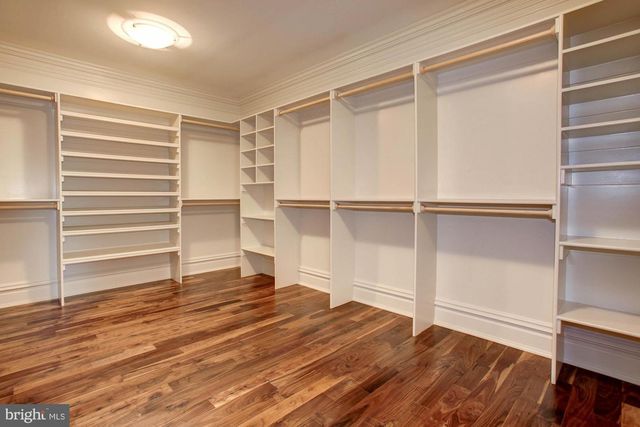 35B ELSIRAGY CT, Mclean, VA 22102