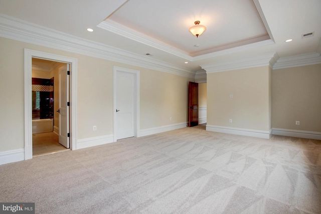 35B ELSIRAGY CT, Mclean, VA 22102