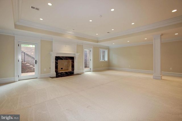 35B ELSIRAGY CT, Mclean, VA 22102