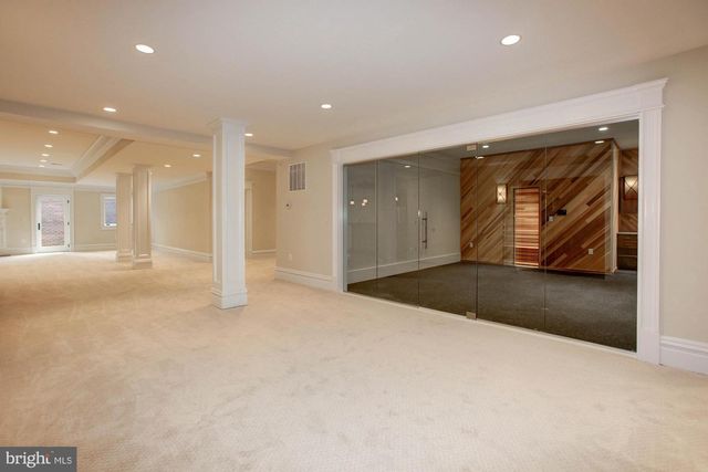 35B ELSIRAGY CT, Mclean, VA 22102