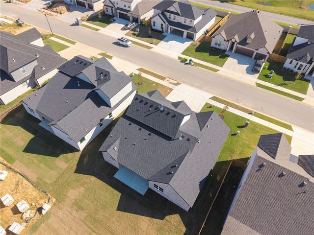 1850 Peacock Road, Centerton, AR 72719