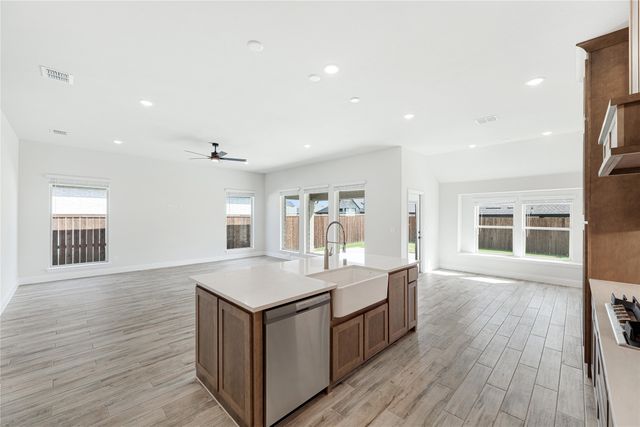 2329 Flora Drive, Mclendon Chisholm, TX 75032