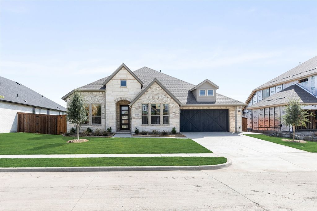 2329 Flora Drive, Mclendon Chisholm, TX 75032