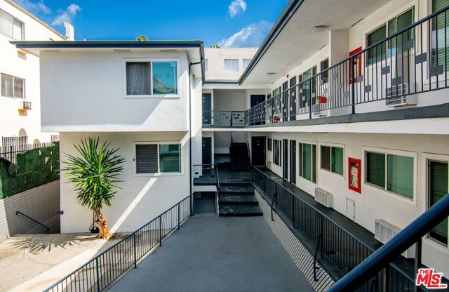 514 S Mariposa Avenue, Los Angeles, CA 90020