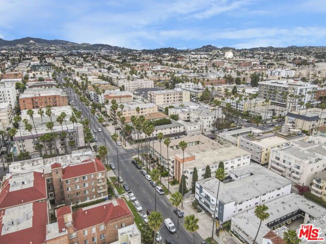 514 S Mariposa Avenue, Los Angeles, CA 90020