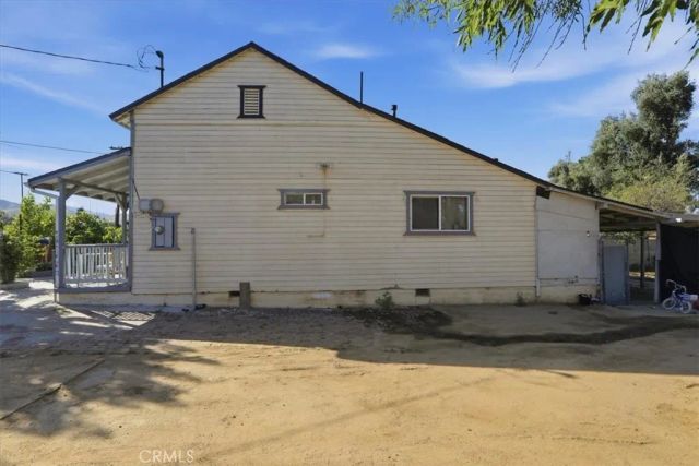 245 Commercial Avenue, Riverside, CA 92507