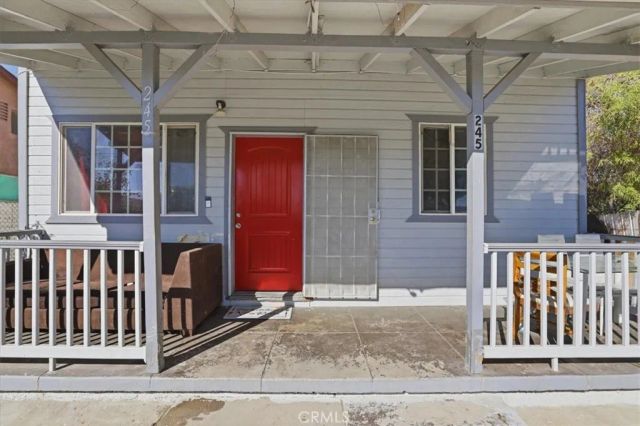 245 Commercial Avenue, Riverside, CA 92507