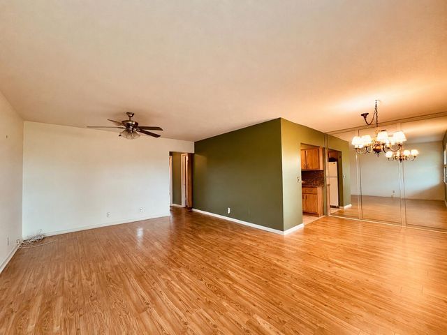 210 Easthampton I, West Palm Beach, FL 33417