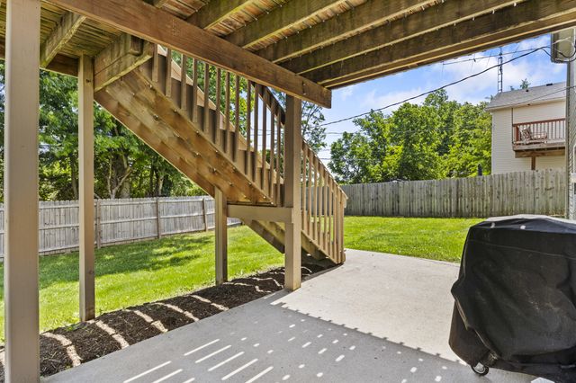 134 Hunter Ridge Drive, Lawrenceburg, KY 40342