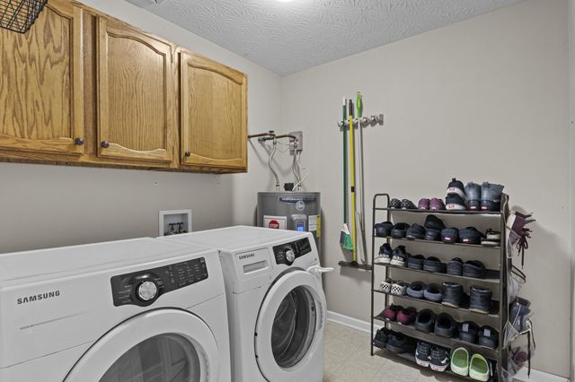 134 Hunter Ridge Drive, Lawrenceburg, KY 40342