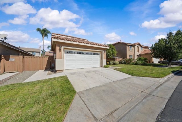 183 La Amistad Way, Hemet, CA 92545