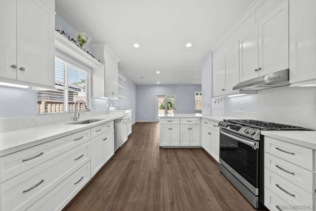 183 La Amistad Way, Hemet, CA 92545