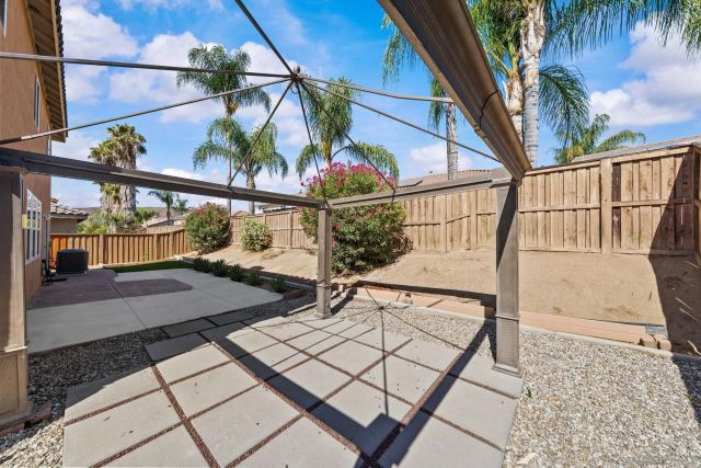 183 La Amistad Way, Hemet, CA 92545